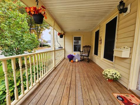19 Loring Avenue Auburn ME 04210