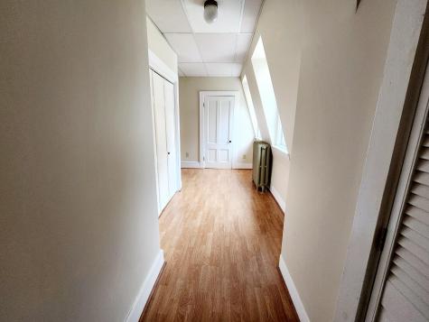 19 Loring Avenue Auburn ME 04210