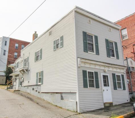27 Oxford Avenue Rumford ME 04276