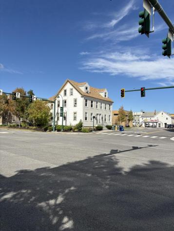 17 Mechanic Street Westbrook ME 04092