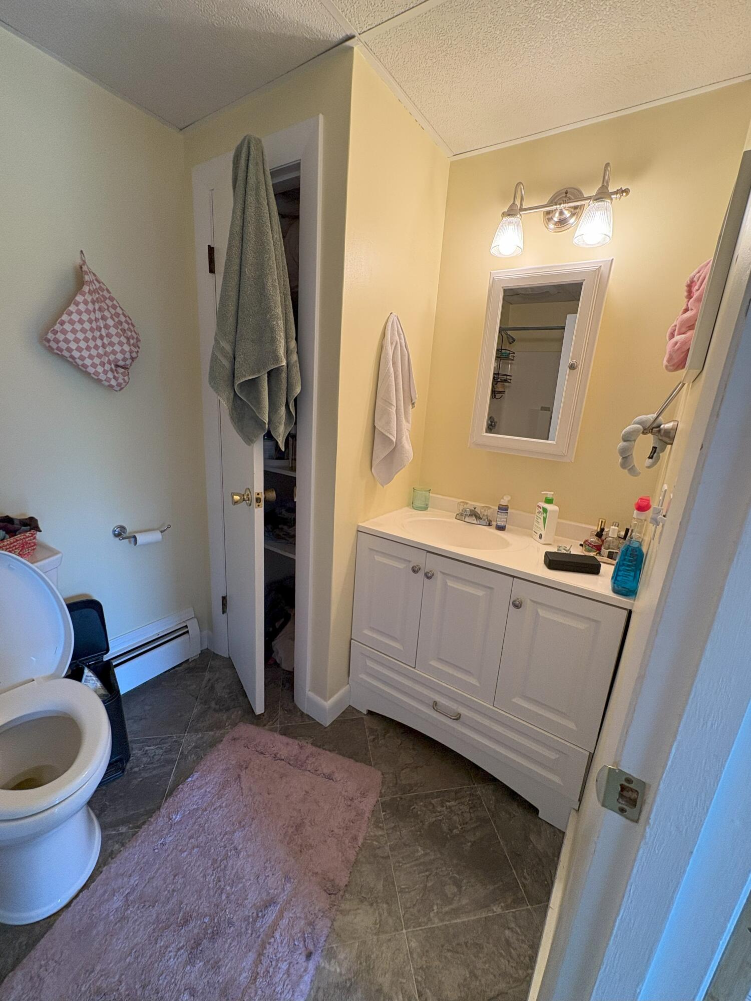 17 Mechanic Street Westbrook ME 04092