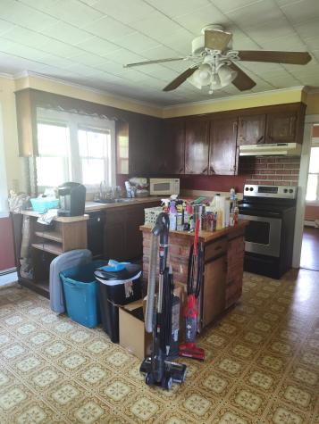 148 Broad Street Auburn ME 04210