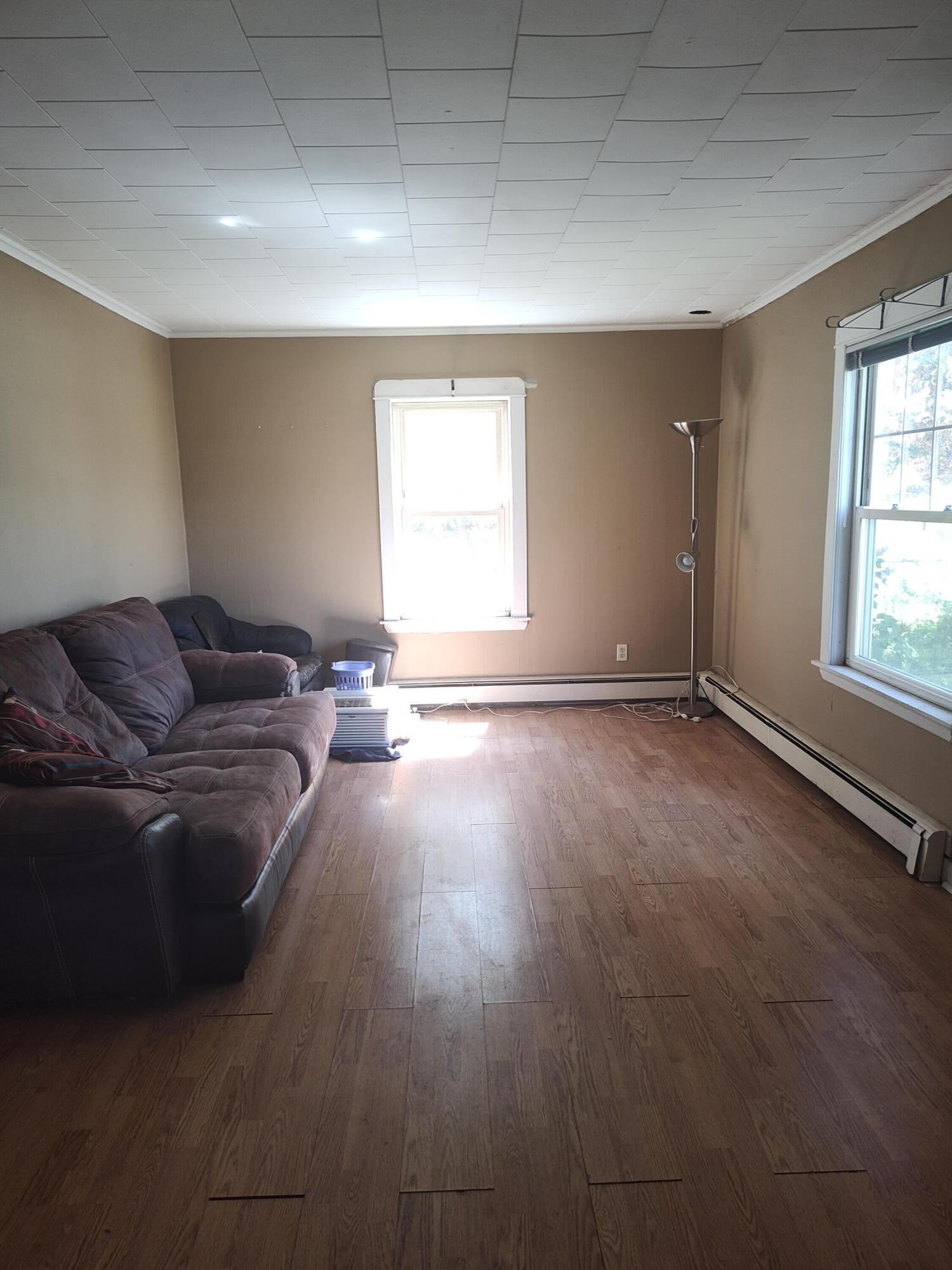 148 Broad Street Auburn ME 04210