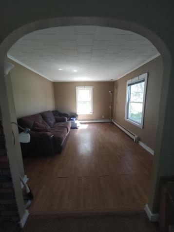 148 Broad Street Auburn ME 04210