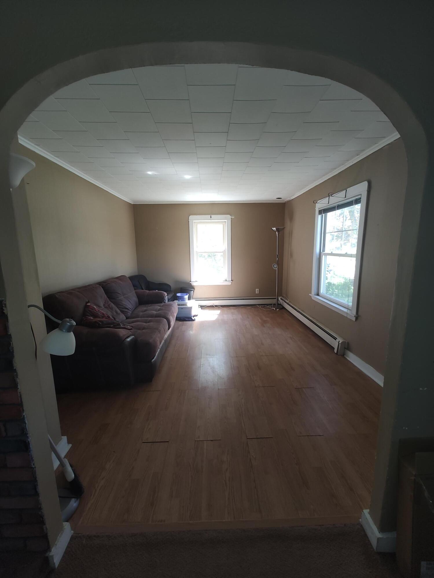 148 Broad Street Auburn ME 04210