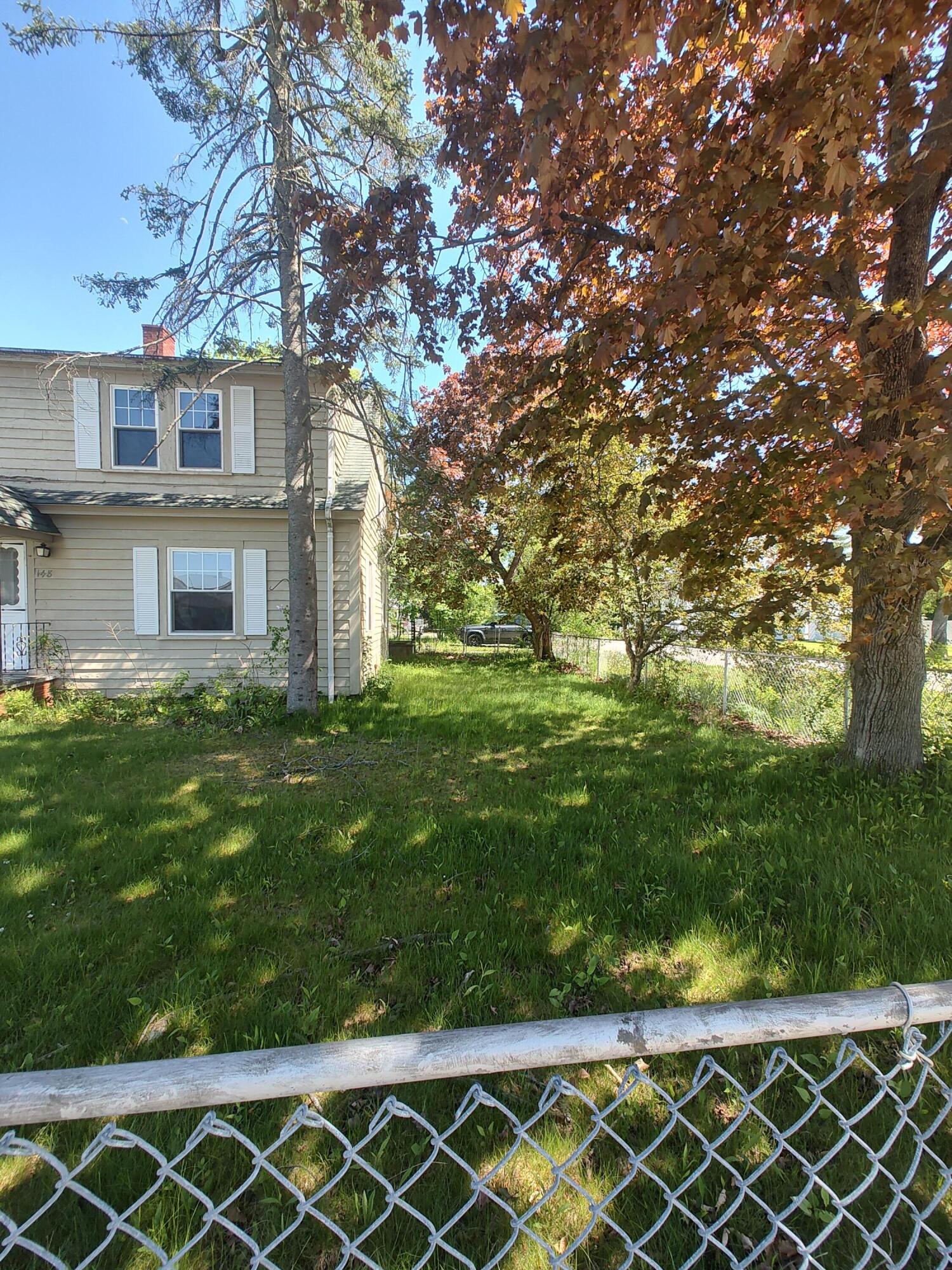 148 Broad Street Auburn ME 04210