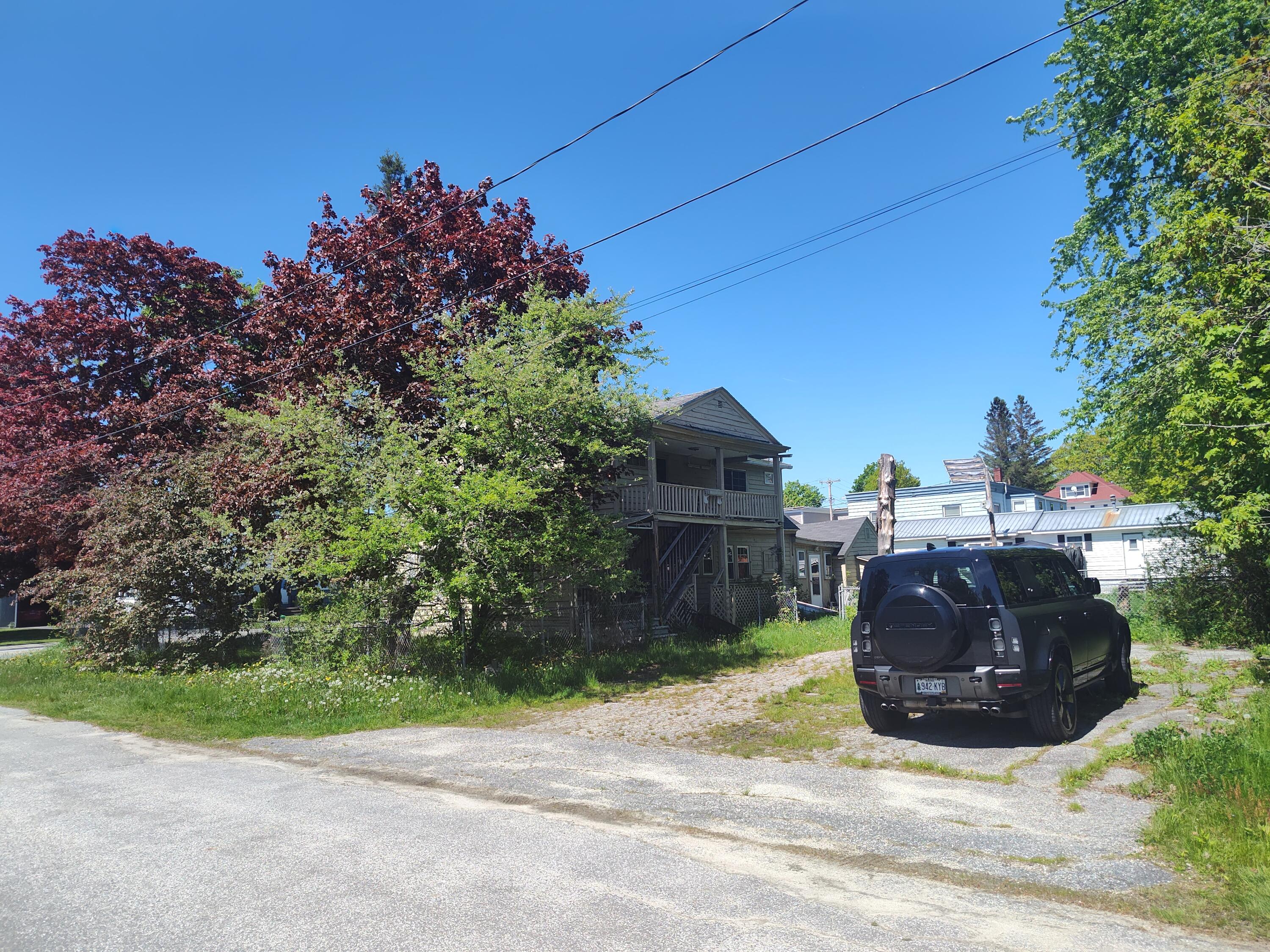148 Broad Street Auburn ME 04210