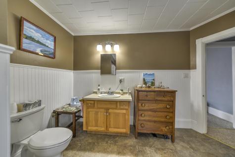 21 Crosby Street Augusta ME 04330