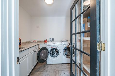 90 Main Street Yarmouth ME 04096