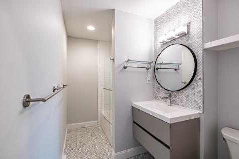 90 Main Street Yarmouth ME 04096