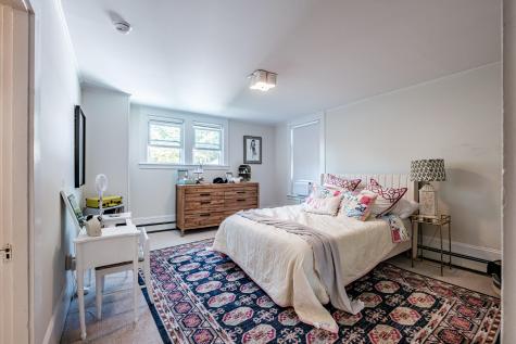 90 Main Street Yarmouth ME 04096