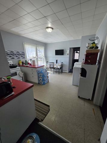 239 East Avenue Lewiston ME 04240