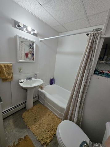 239 East Avenue Lewiston ME 04240