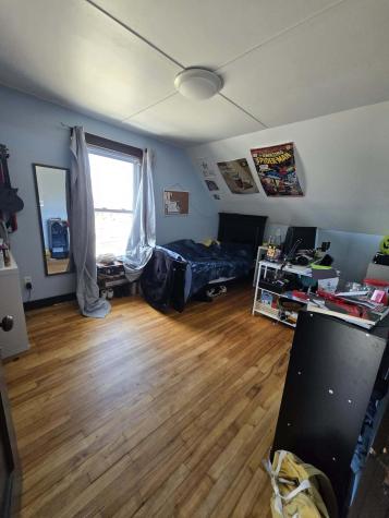 239 East Avenue Lewiston ME 04240