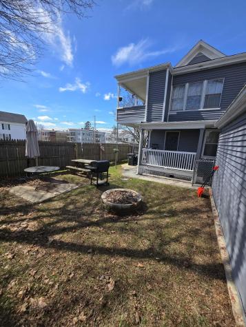 239 East Avenue Lewiston ME 04240