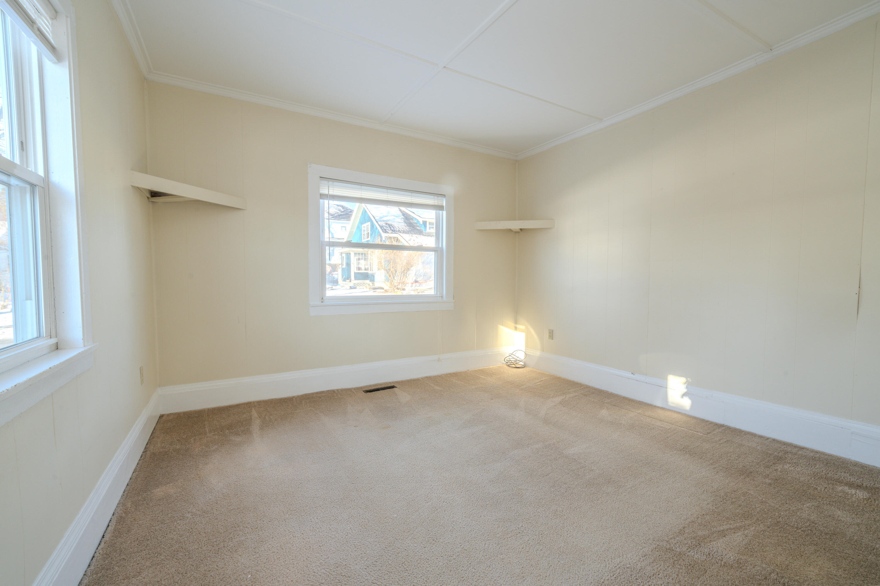 68 Masonic Street Rockland ME 04841