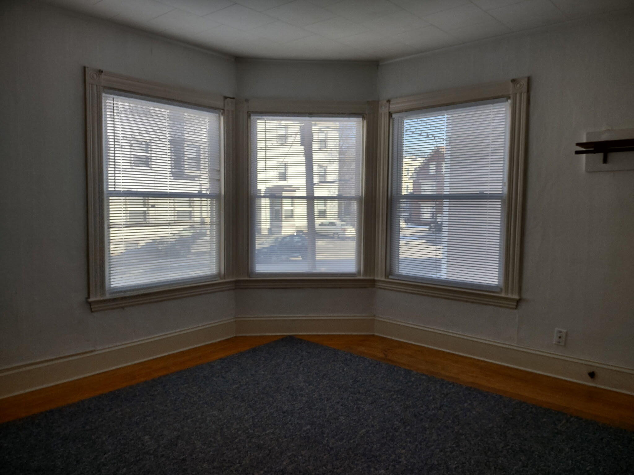 55 Howard Street Lewiston ME 04240