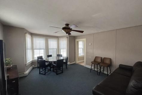 1327 U.s. 1 York ME 03902