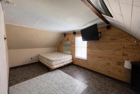 1327 U.s. 1 York ME 03902