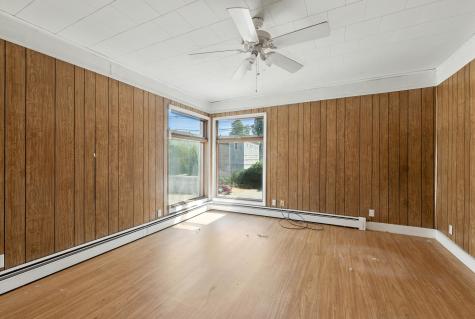 16 Hill Street Biddeford ME 04005