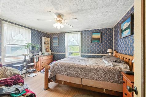 16 Hill Street Biddeford ME 04005