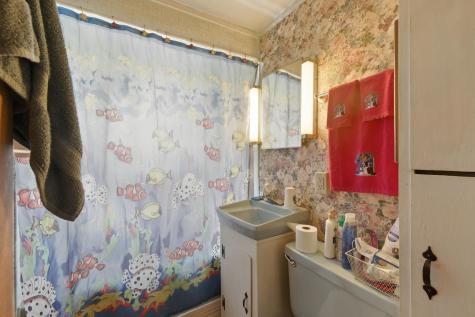 16 Hill Street Biddeford ME 04005