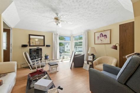 16 Hill Street Biddeford ME 04005