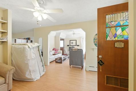 16 Hill Street Biddeford ME 04005