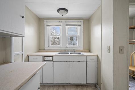 13 Oxford Street Sanford ME 04073