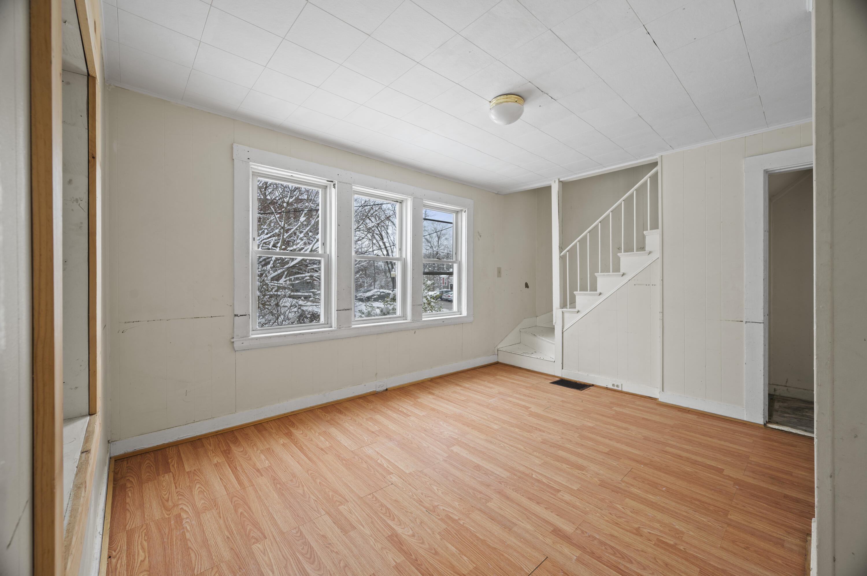 13 Oxford Street Sanford ME 04073