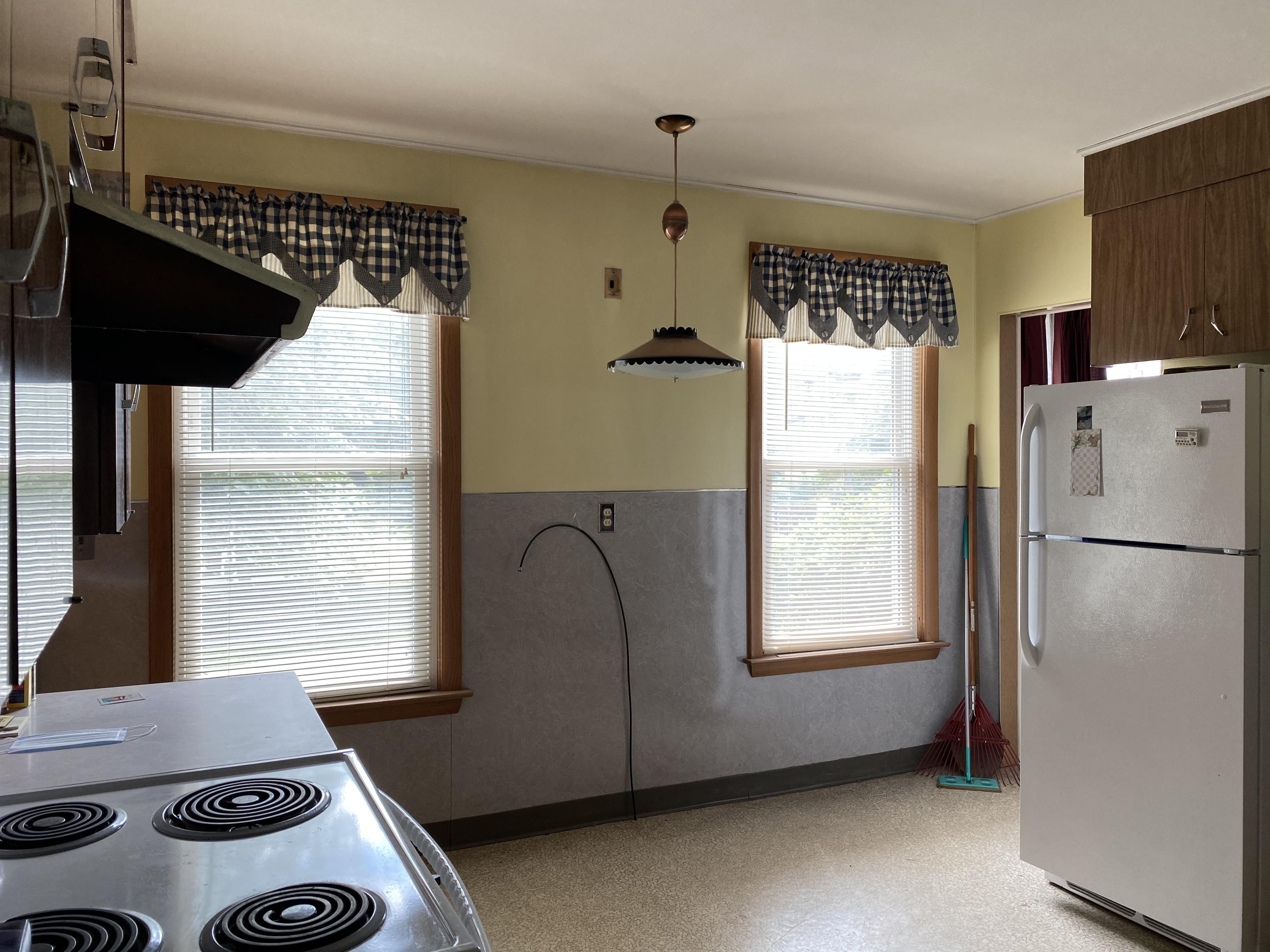 253 Oak Street Lewiston ME 04240