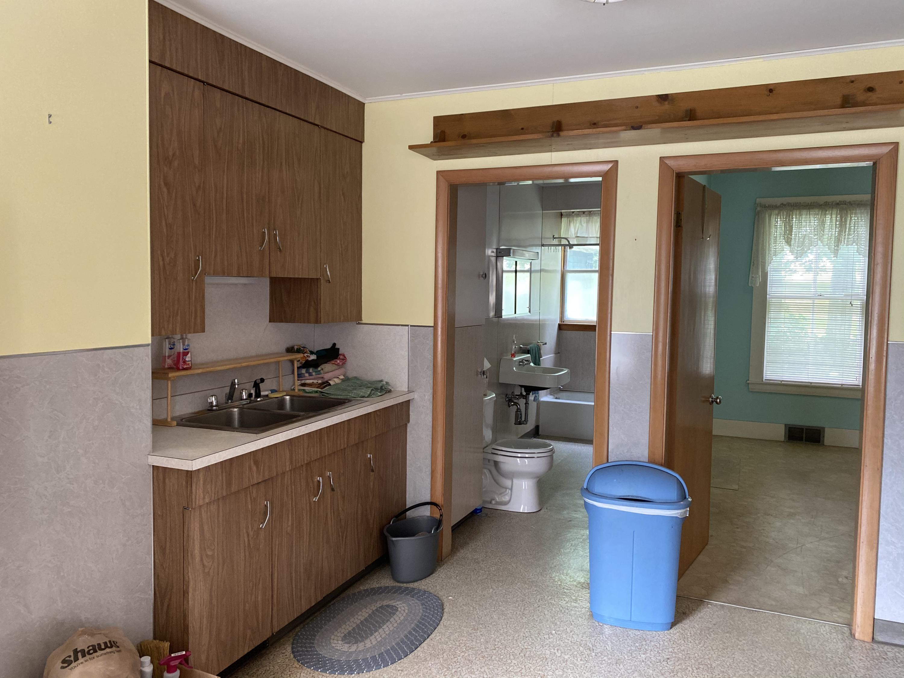 253 Oak Street Lewiston ME 04240