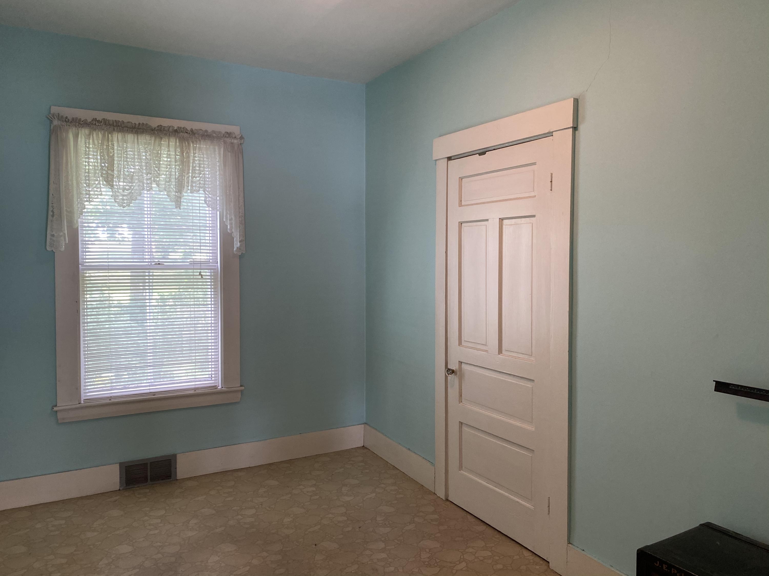 253 Oak Street Lewiston ME 04240