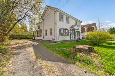34 6th Street Old Town ME 04468