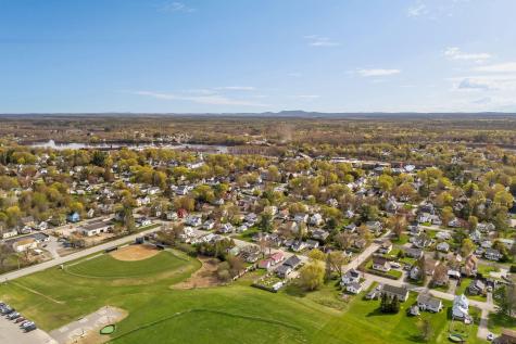 34 6th Street Old Town ME 04468