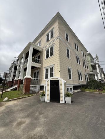 128 Pine Street Lewiston ME 04240