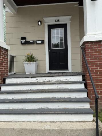 128 Pine Street Lewiston ME 04240