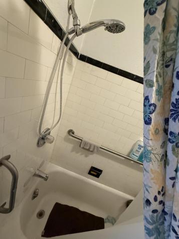 128 Pine Street Lewiston ME 04240