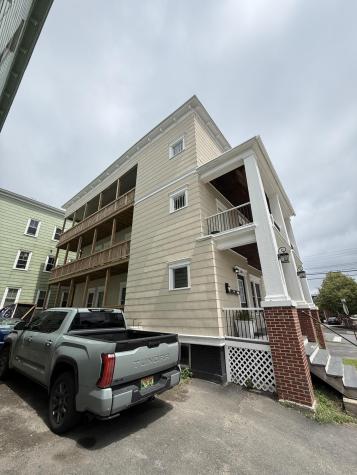 128 Pine Street Lewiston ME 04240