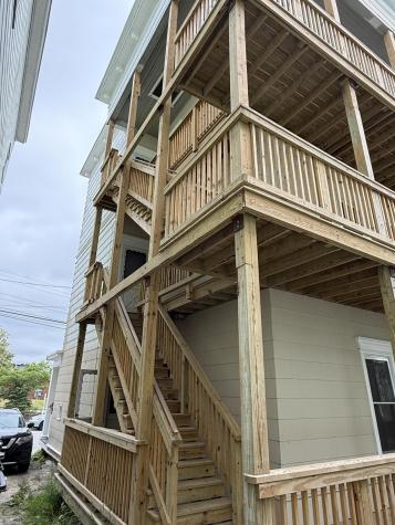 128 Pine Street Lewiston ME 04240