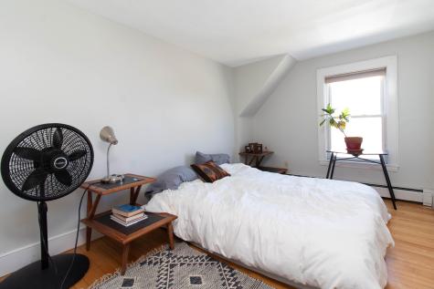 21 Ivy Street Portland ME 04102