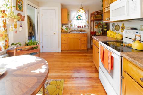 21 Ivy Street Portland ME 04102