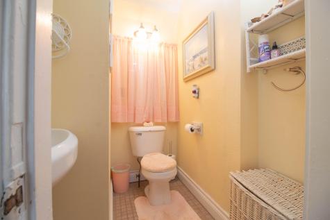 21 Ivy Street Portland ME 04102