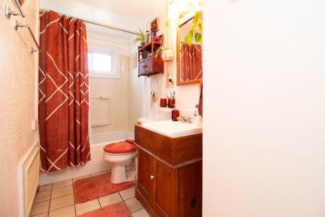 21 Ivy Street Portland ME 04102