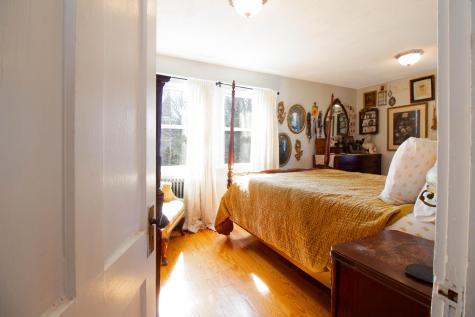 21 Ivy Street Portland ME 04102