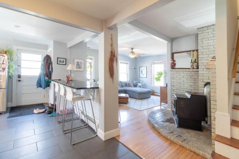 21 Ivy Street Portland ME 04102