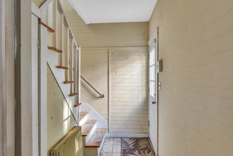8 Harris Street Auburn ME 04210