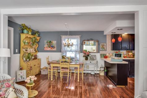 8 Harris Street Auburn ME 04210