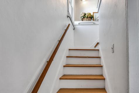 8 Harris Street Auburn ME 04210