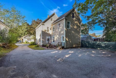 8 Harris Street Auburn ME 04210